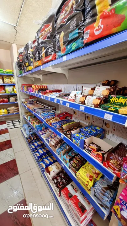 محل سوبر ماركت و عروض للبيع (خلو) في طبربور بابين مساحة 120متر 70 متر داخلي و 50 متر ساحة خارجية