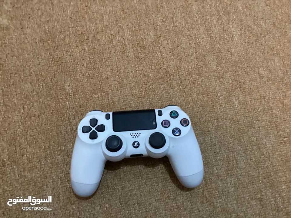 PS4 controller for sale accept only cash