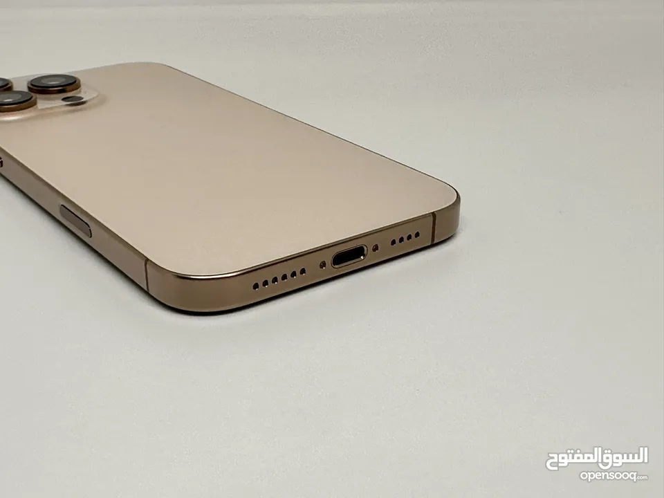 iPhone 16 Pro Max مشحون 17 مرة فقط شبه جديد