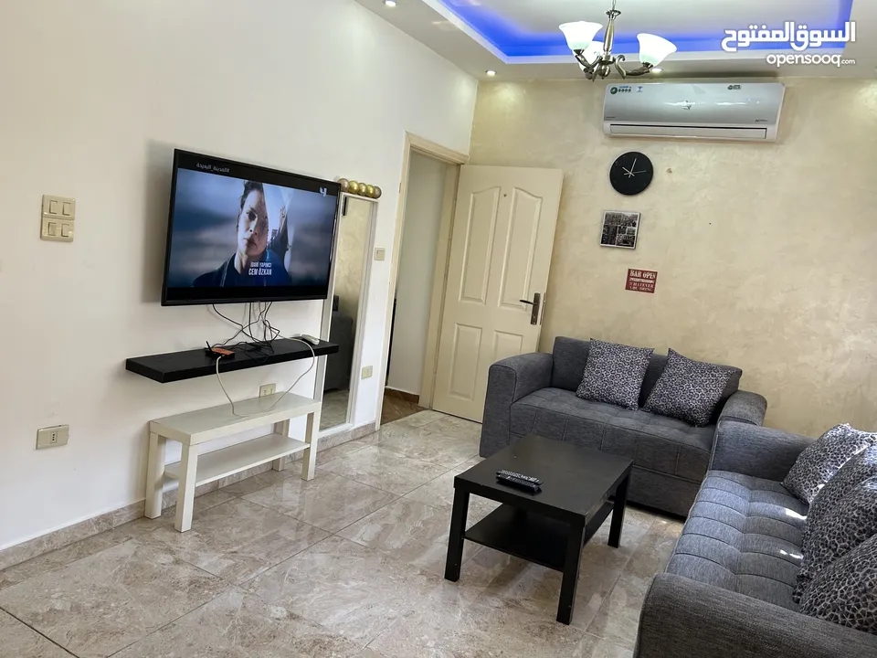 كوزمو السابع استديو مفروش للايجار