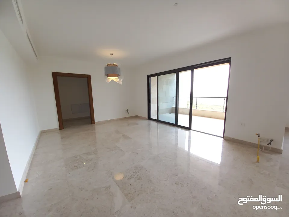 شقة غير مفروشة للإيجار 420م2 ( Property 12999 )-175073071