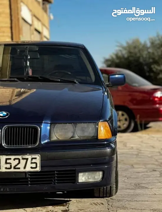 ستاندرBMW.  E36 للبيع