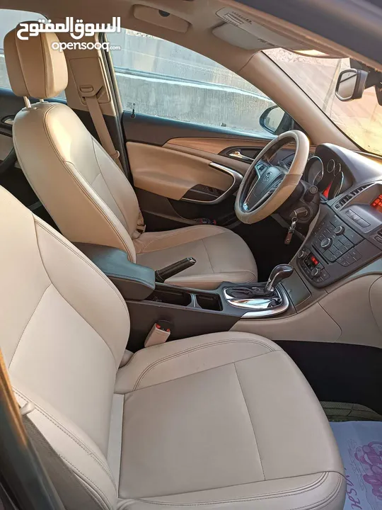 OPEL INSIGNIA بسعر مغري