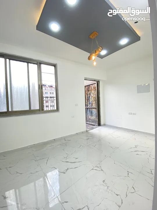 للبيع روف مقابل الاكايديميه مباشره