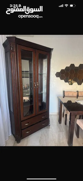 فضية لون بني بحالة ممتازة للبيع
