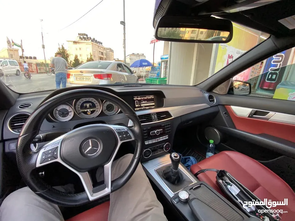 Mercedes C200 2012