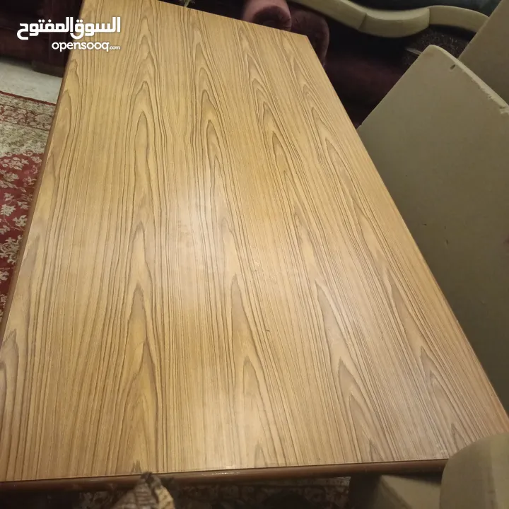 طاوله خشب فرمايكا