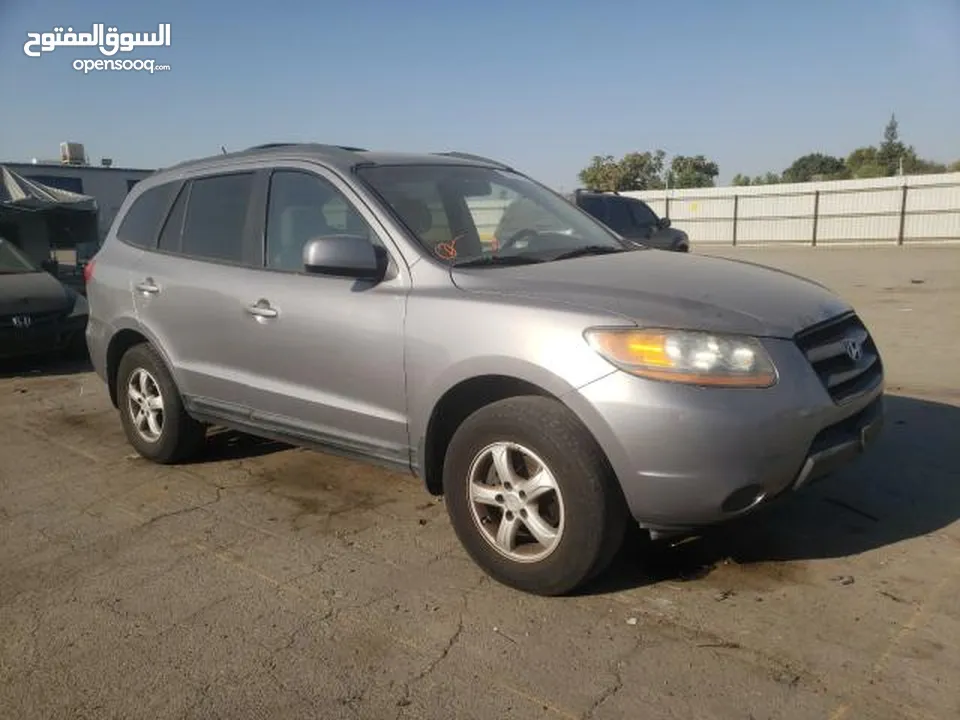 مطلوب سنتافي وحش 2008  مكينه 6 بسطون 2700 سنجل