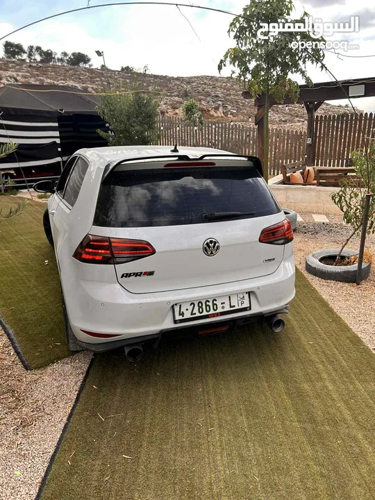 قولف 2015 للبيع