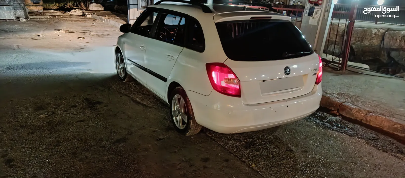 سكودا فابيا 2012