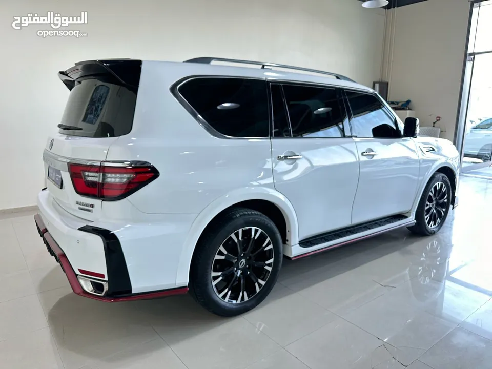 نيسان باترول نيسمو Nissan Nismo ابيض / احمر