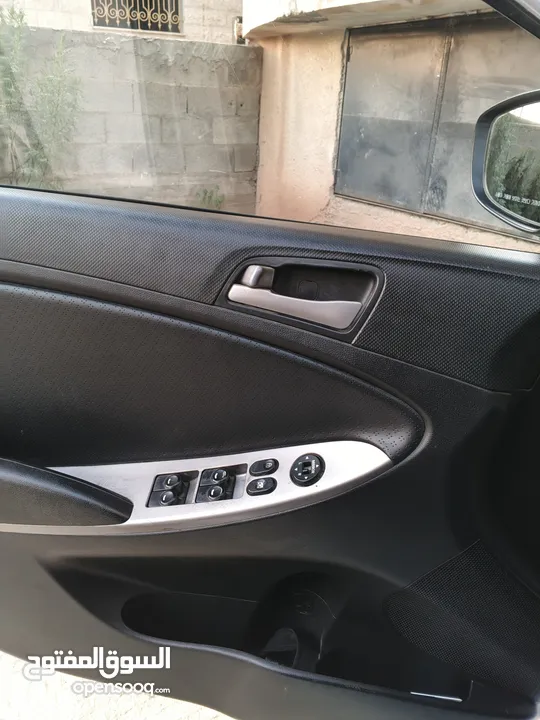 هونداي اكسنت ديزل ترخيص 2015