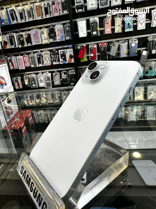 iPhone 15  128GB بطارية 98% تب نضافة مش مفتوح ولا مغير فيه اي اشي وارد امريكي esim  (مش مشفر)