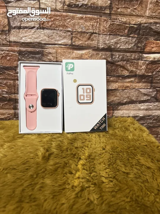 ساعة يد تتش