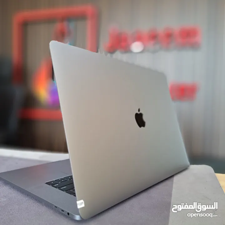 MACBOOK PRO 2018