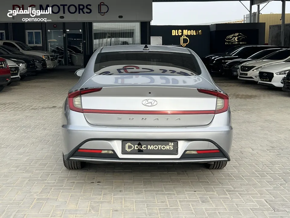 Hyundai Sonata mid option 2021 in excellent condition and good price only 1000 per month