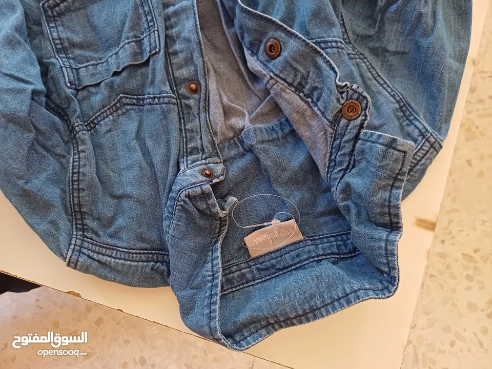 شروة ملابس مرررتبه للبيع بسعر حرررق جدا
