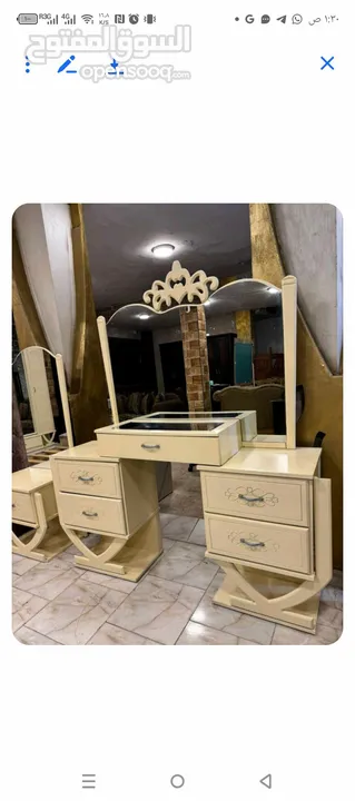 غرفة نوم كريمي وبني