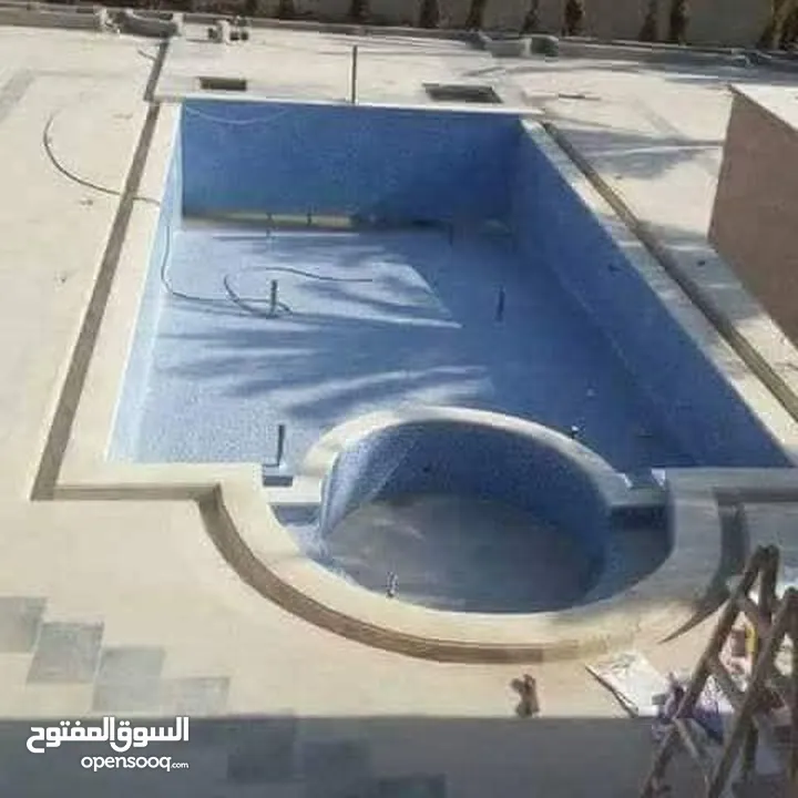 ترميم وإنشاء المسابح