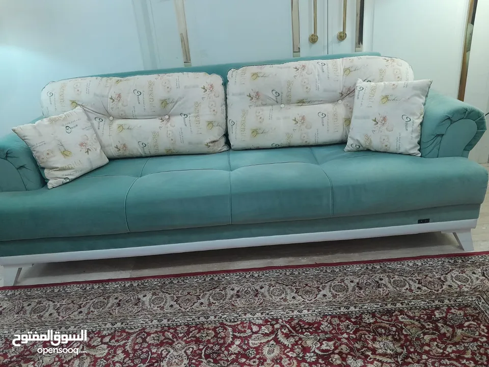 اثاث مستعمل بحالة الجديد  مستورد تركى  حالة ممتازه
