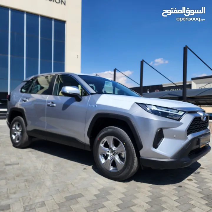 TOYOTA RAV4 Hybrid 4*4 LE 2024