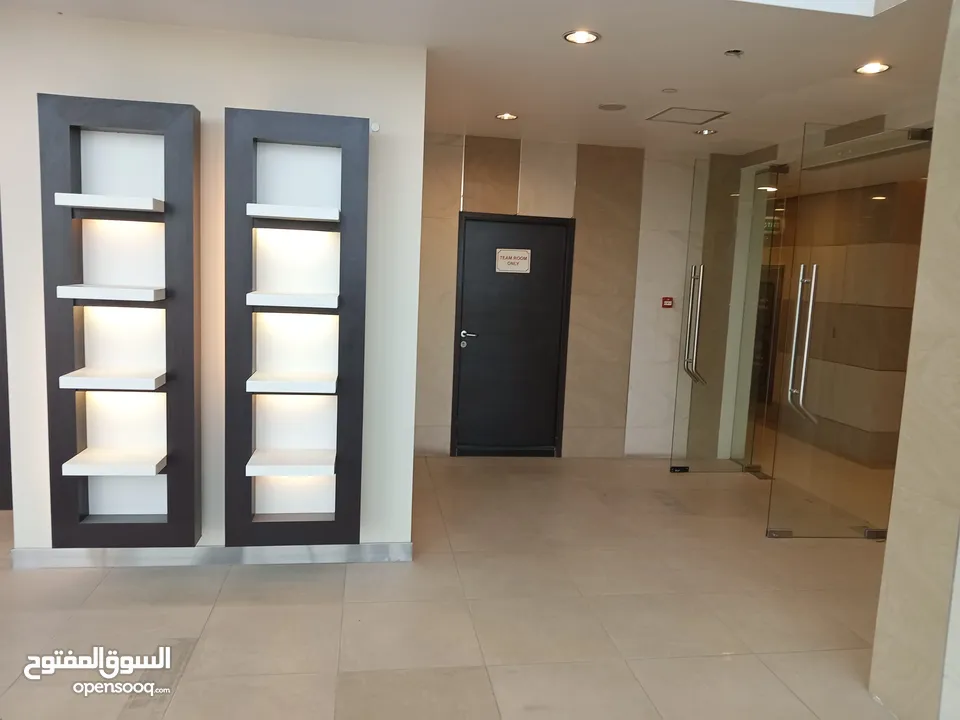 مكتب تجارى للايجار Al -SoorTower Floor19