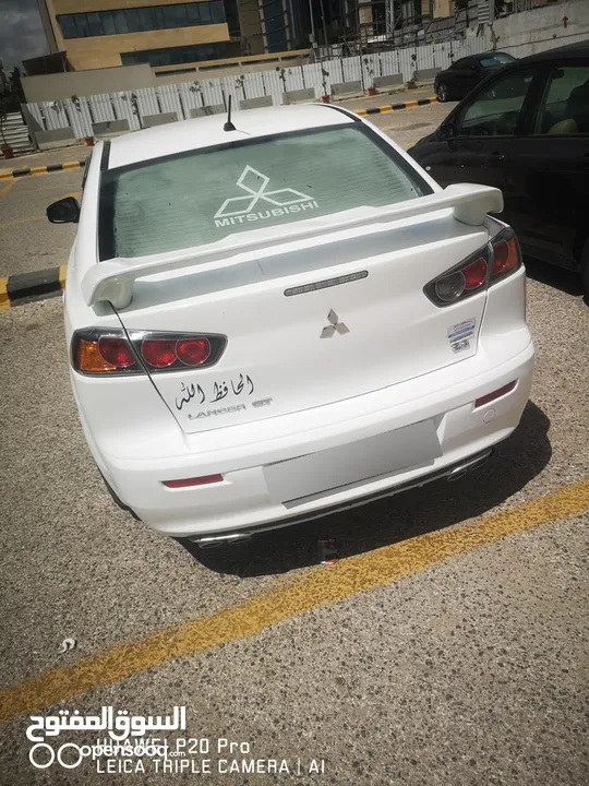 ميتسوبيشي لانسر 2017 للبيع