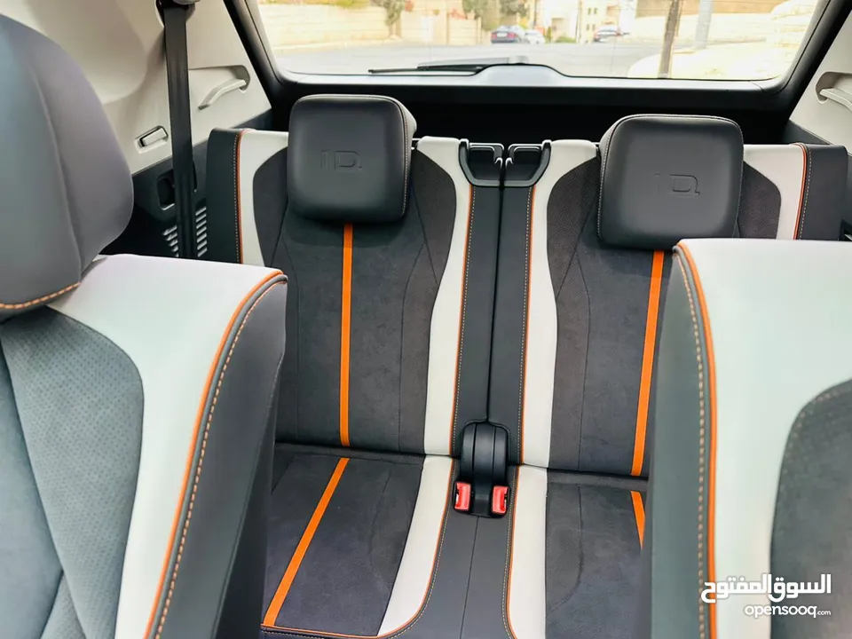 Volkswagen ID6 Crozz Pro 2022VIP اوتوسكور A+ ممشى قليل  فل كامل اعلى صنف
