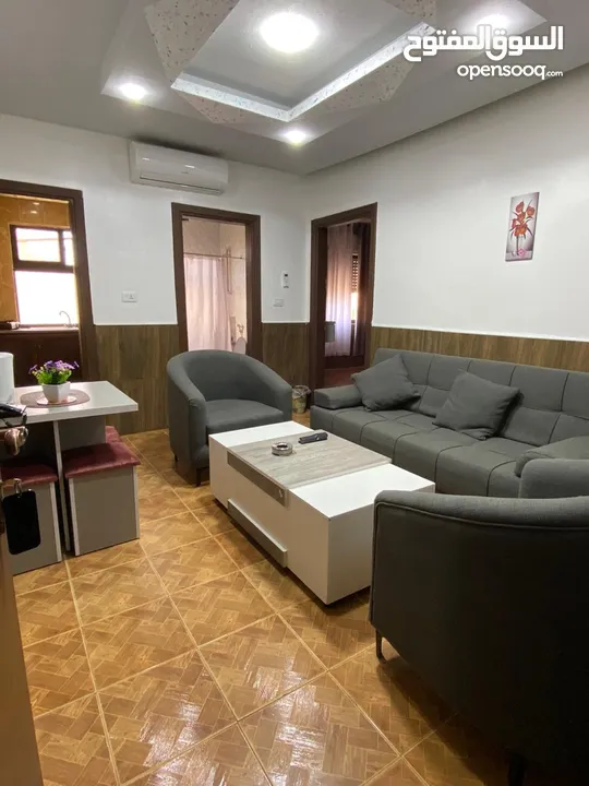 شقة فندقية للإيجار بسعر مميز في السابع