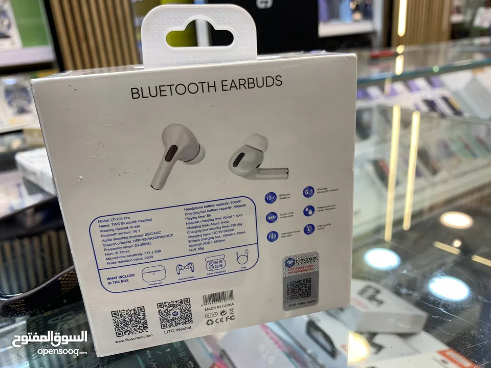 BLUETOOTH EARBUDS . محطيه يدوم الشحن 4 ايام  . مع مواصفات خرافيه الأقوى في الأسواق مع كفاله سنه