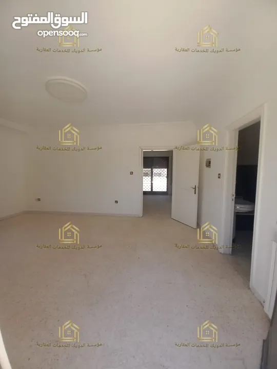 فيلا للايجار .. يوجد خيارات اخرى Villa for rent.. other options available / V152