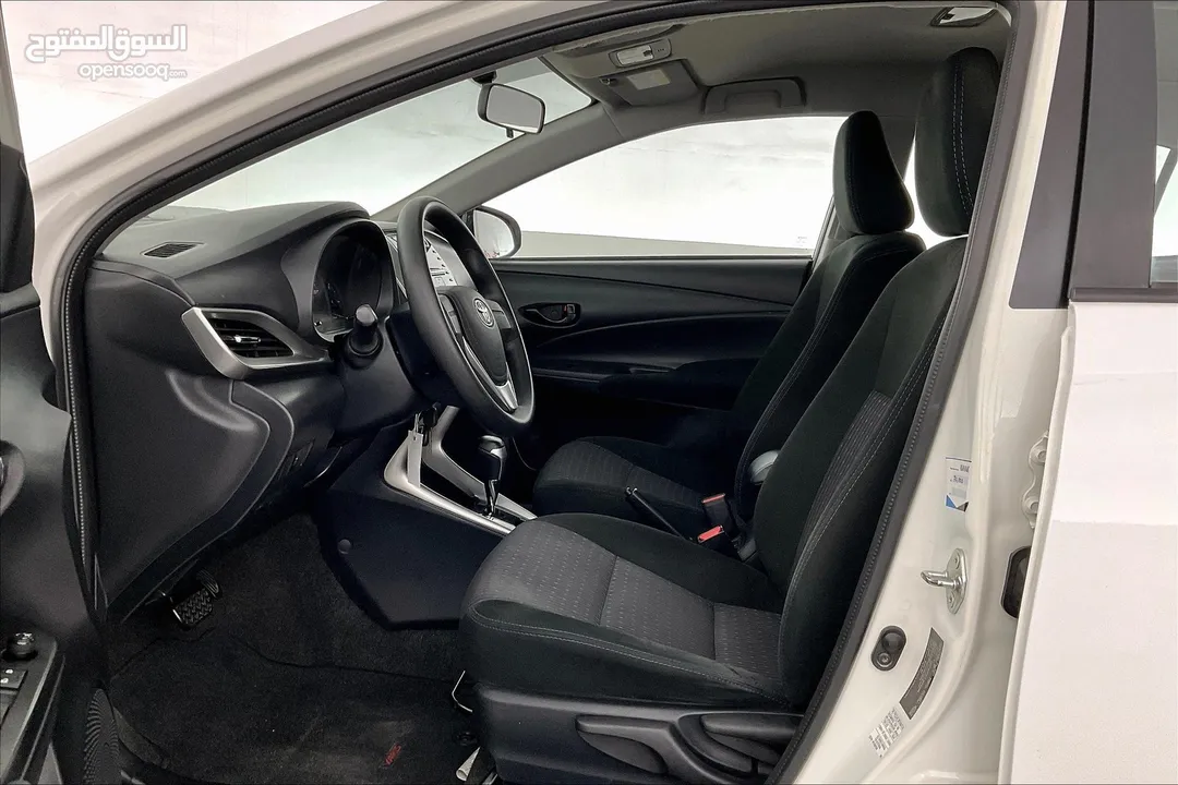 2019 Toyota Yaris SE / E  • Exclusive 1.99% Financing Rate • 1 Year free warranty • 349092