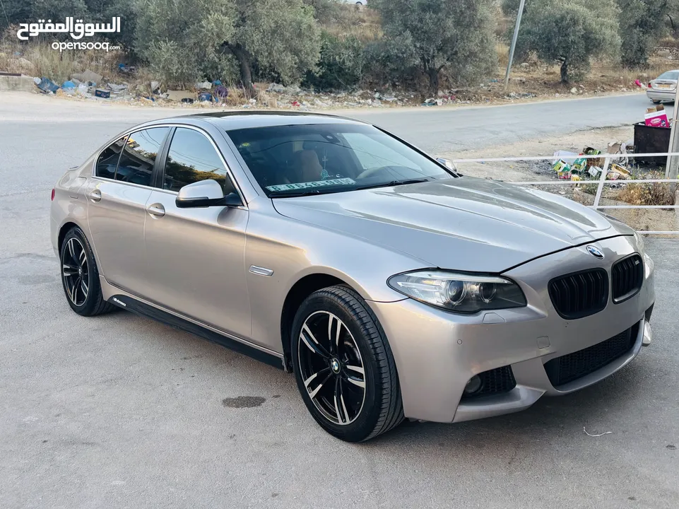 BMW520i f10 سيارة  للبيع  موديل 2014 بسبب التبديل