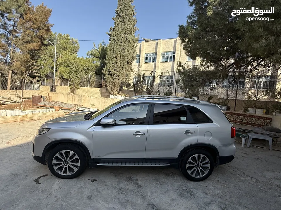 جب كيا سورينتو 2015 ولا ضربة ماشي 126 فقط 4x4