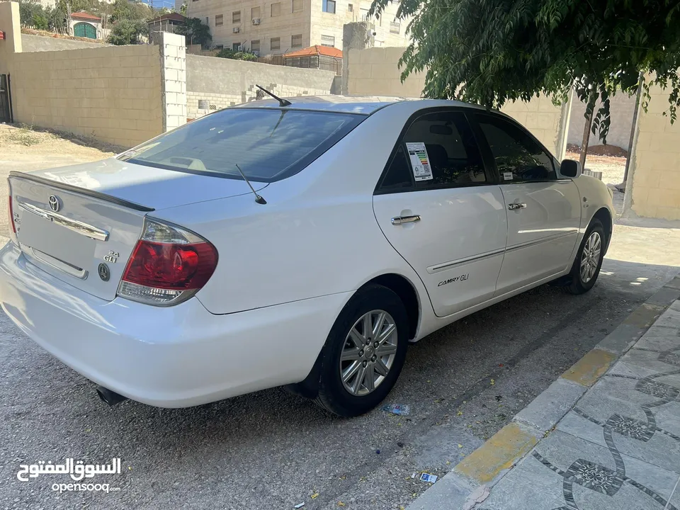 كامري جراند 2006
