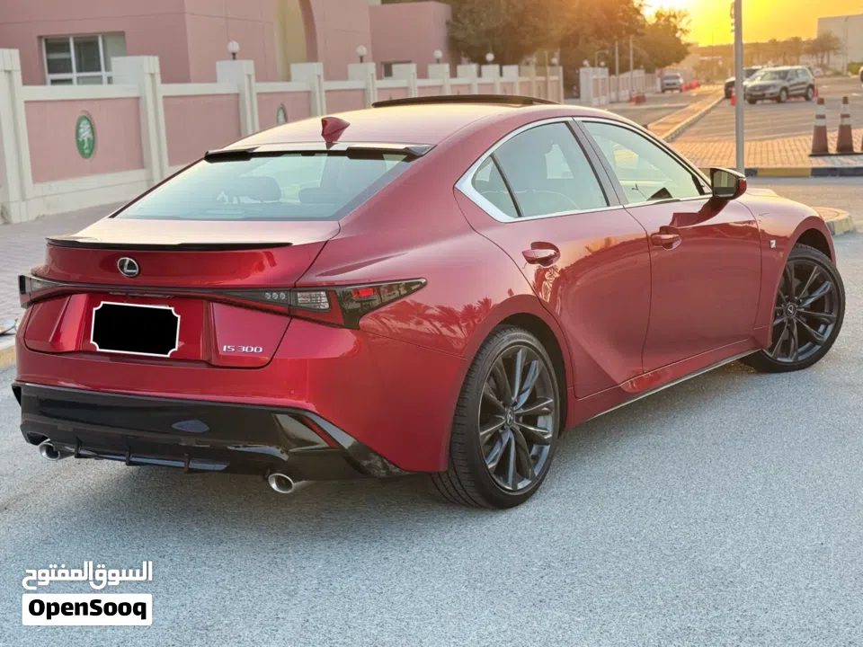 فل اوبشن  IS 300 F Sport 2023 لكزس   Lexus IS 300 F Sport 2023 – Full Option