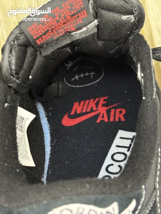 حذاء فخم جداا بنسخة نادرة مستعجلل قابل للتفاوض  Air Jordan 1 Travis Scott Retro Low "Black Phantom"