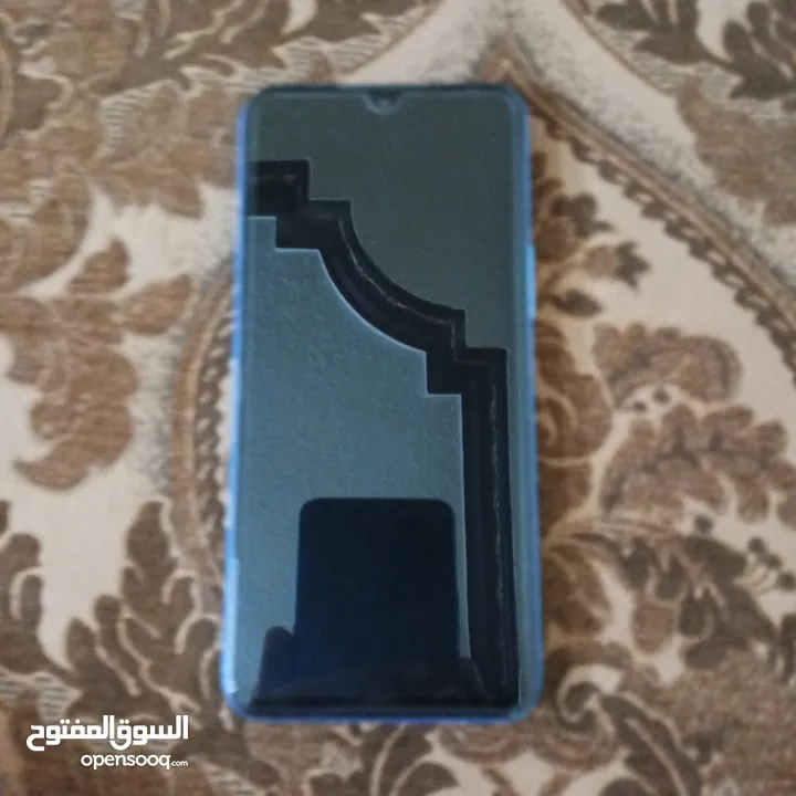 تلفون بحاله ممتازه انفنكس نوت نوت 12 125مساحه