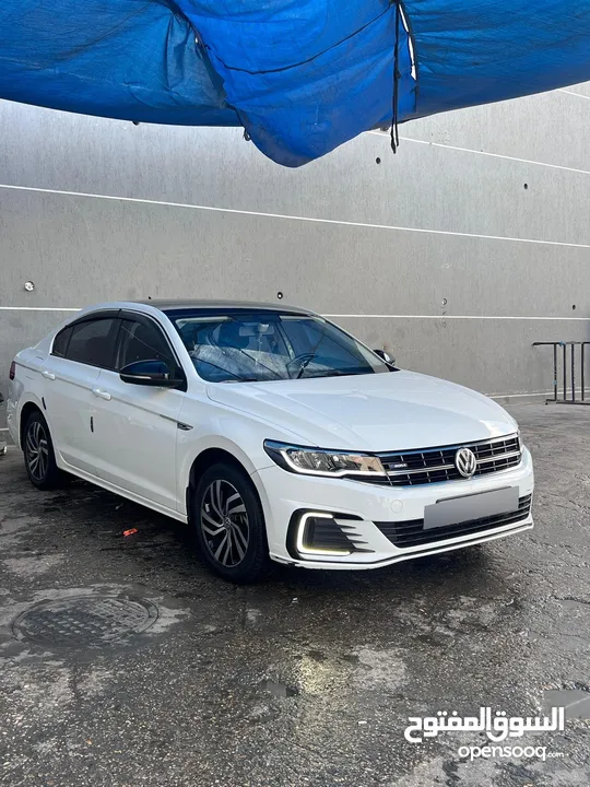 ‏ 2020 Volkswagen e-BORA   Electric
