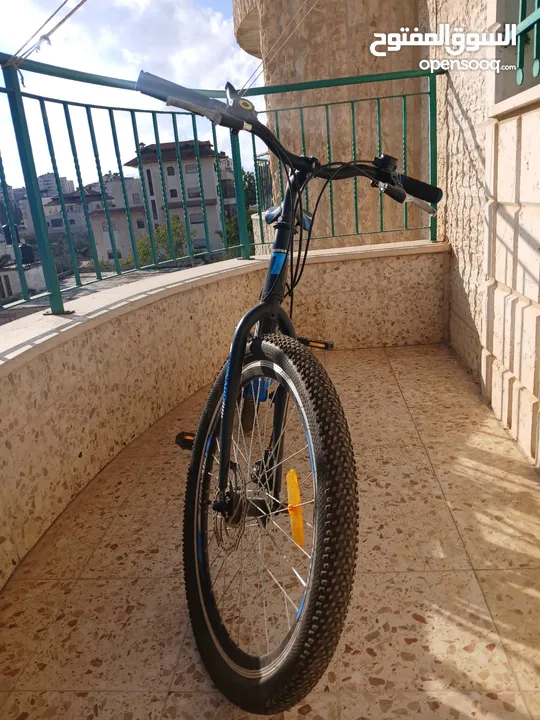 دراجة هوائية مع غيارات سرعة مقاس 24 جديدة ممتازة مستعملة عدة شهور فقط بسعر ممتاز
