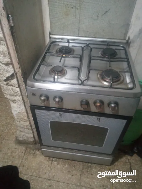 غاز اربع عيون لون سلفر نوع يونيفرسال ابحالة الوكاله انضيف ناره ميه ميه غاز اربع عيون لون سلفر نوع يو