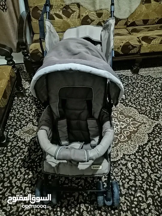 عرباية أطفال  Elevenflo + Car seat، عرباية توأم ماركة Juniers