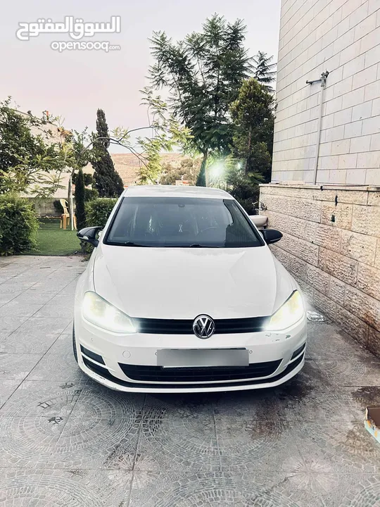 قولف 2015 للبيع