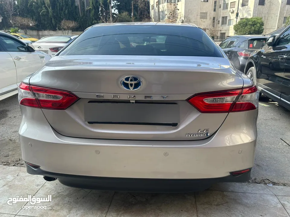 تويوتا كامري 2019 LE بسعر مغري البيع كاش فقط