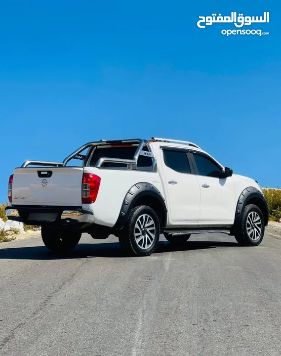 نيسان نافارا 2018