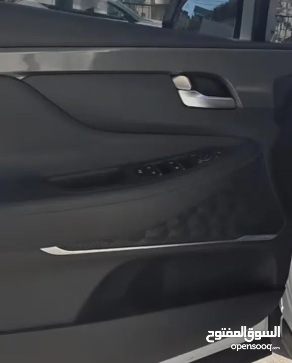 سنتافيه هايبرد 2023