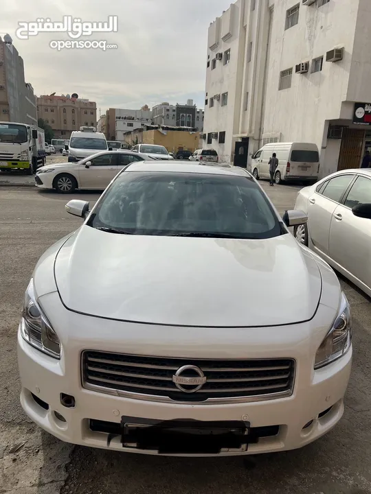 Nissan Maxima 2010 Model with full condition