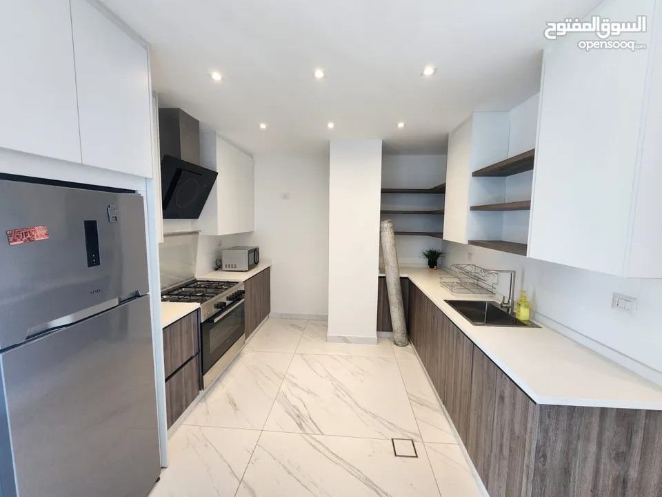 شقة مميزة مفروشة للإيجار في اجمل مناطق الويبدة - ref : 14528