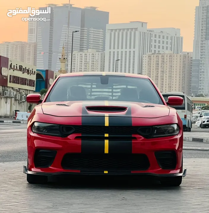 دوج شالجر وارد كندا موديل 2022 كيلومتر 25000