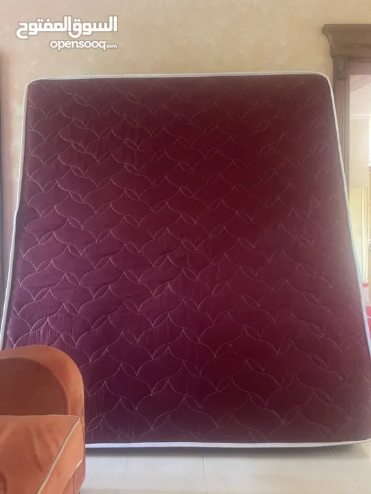 فرشه وكاله جديد وليسا مش سعمله للبيع